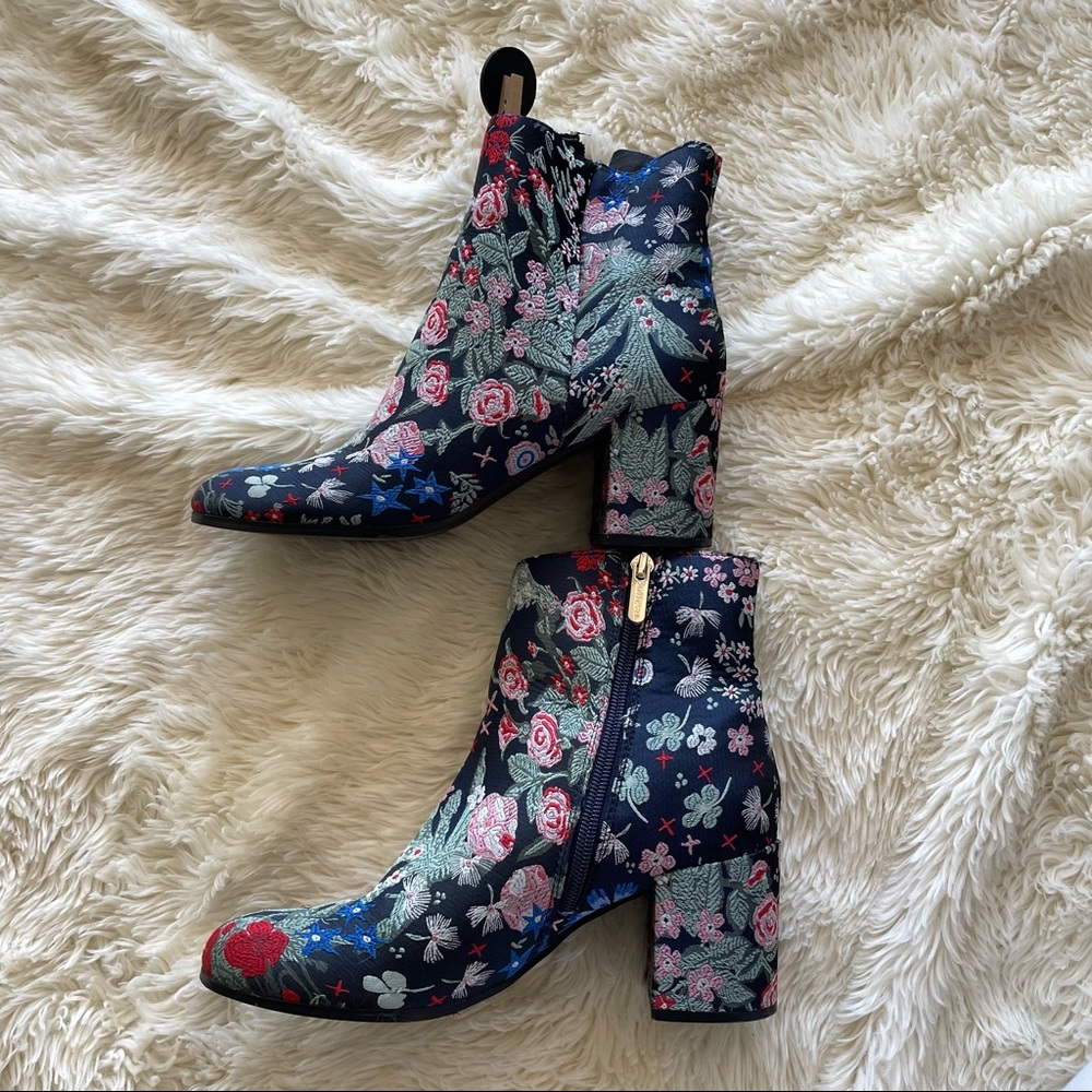 INDIGO RD EMBROIDERED BOOTIES